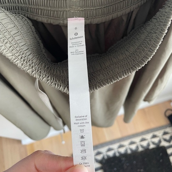 Lululemon The Everyday Skirt - Sage Green - Size 6 - Picture 12 of 12